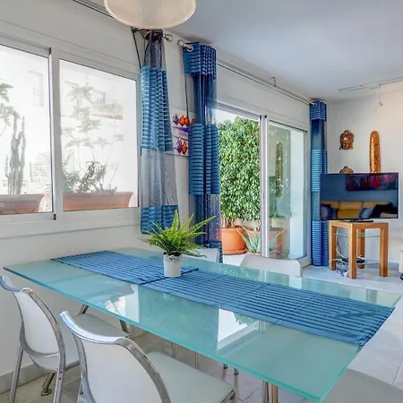 Angel Views Penthouse By Hello Homes * Sitges