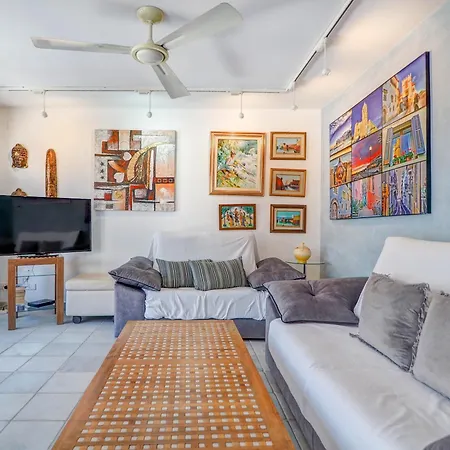 Apartament Angel Views Penthouse By Hello Homes