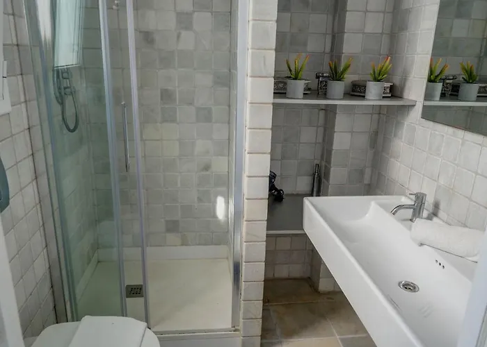 Angel Views Penthouse By Hello Homes * Сіджас