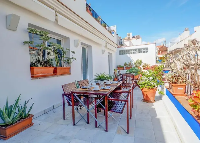 Апартаменты Angel Views Penthouse By Hello Homes